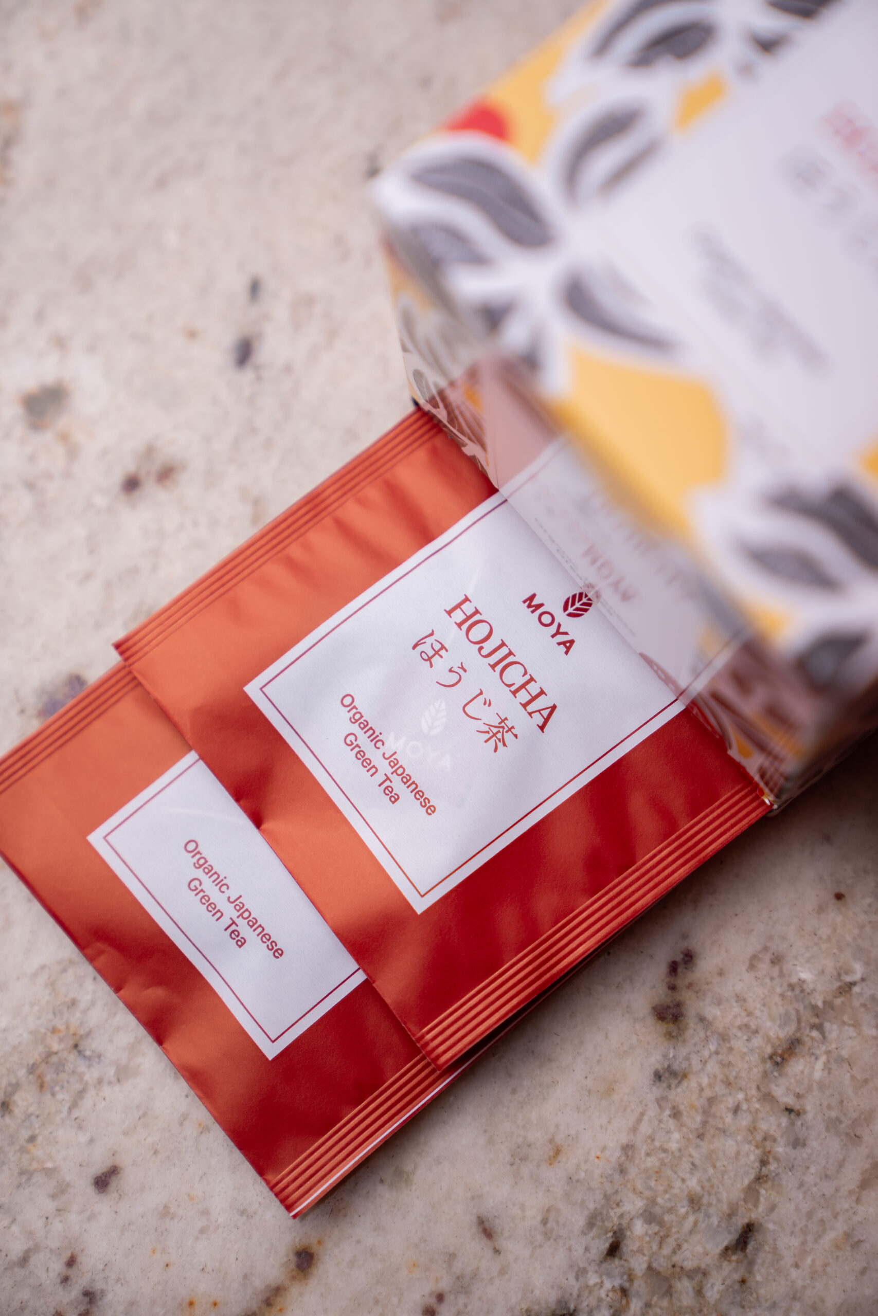 Moya Hojicha japanischer Bio-Tee in Teebeuteln